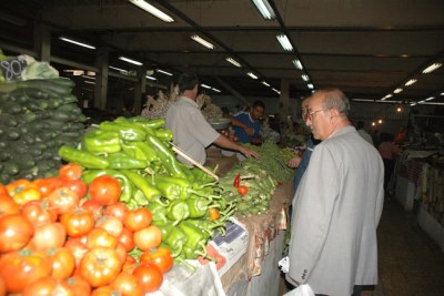 Marche de legumes en Algerie - vegetables market