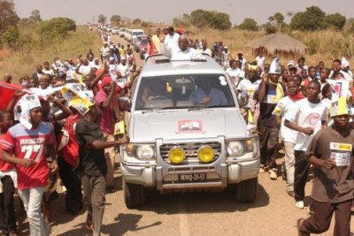 The ruling Frelimo party on the campaign trail (file photo).