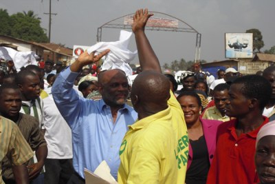 Liberian politician Charles Brumskine on the campaign trail (file photo).