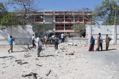 Un attentat à Mogadishu le 17 février 2012.