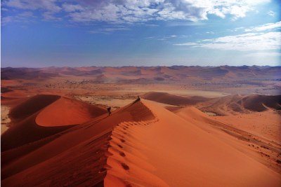 Désert de dunes en Namibie.