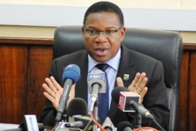 Minister for Foreign Affairs and International Cooperation Mr. Bernard Membe has called on Malawi to cease oil exploration in the disputed lake (file photo).