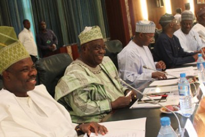 From left: Ogun State Governor, Ibikunle Amosun; Niger State Governor, Aliyu Babangida and other council members during the National Economic Council Meeting at the State House, Abuja, yesterday.