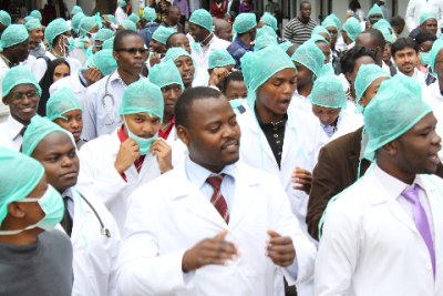 Medical workers (file photo).