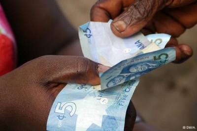Weakening currency worries Ghana.
