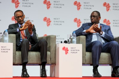 Presidents Macky Sall and Paul Kagame at the Next Einstein Forum - CICAD Dakar