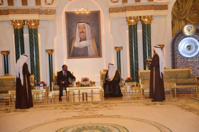 Le Président de la République du Niger reçu par l'Emir  du Koweit, à Koweit City