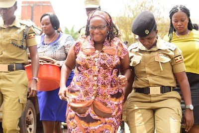 Stella Nyanzi (C) at Buganda Road court.