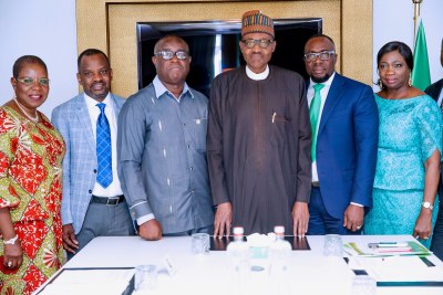Buhari tweeted: Today in The Hague, I met with a group of Nigerians in the diaspora, led by Mr Julius Nwankpa. Everywhere I travel to, around the world, I’m impressed by the quality of Nigerians I see. At home and abroad, Nigerians are exceptional, high-achieving people.