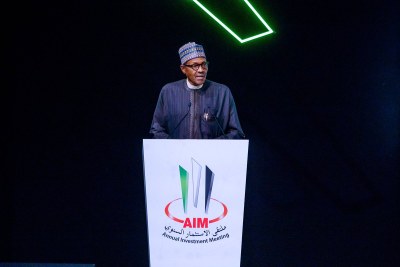 Buhari in Dubai, delivered the Keynote Address at the Annual Investment Meeting and toured the Exhibition Stands of the annual meeting