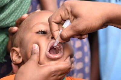 A child receives polio vaccine at Hagadera Refugee Camp in Dadaab, Garissa County (file photo).