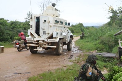 UN peacekeepers serving with MONUSCO patrol close to Beni town, in North Kivu, Democratic Republic of the Congo (file photo).