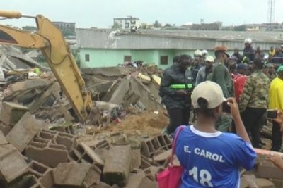 Effondrement d’un immeuble à Douala